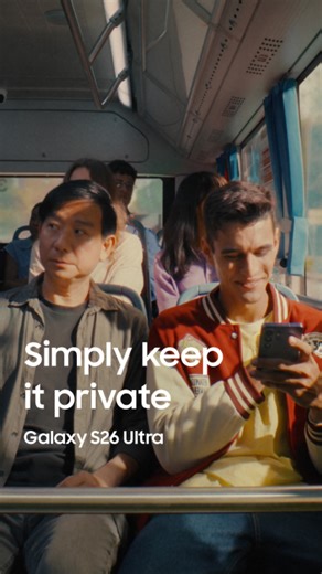Simply decide what stays private 👀🥷#GalaxyAI #GalaxyS26Ultra #GalaxyS26 #PrivacyDisplay Learn more: samsung.com