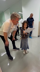 450K views · 81K reactions | “Aw, thank you Luna, I love that.” - Gordon Ramsay So proud of our baby, Luna! ❤️ She personally gave her drawings and here’s their cute interaction ✨ #JudyAnnSantos #LunaAgoncillo #GordonRamsayInManila | Judy Ann Santos PH | Facebook