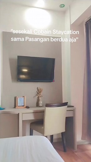 Staycation Romantis Bersama Pacar