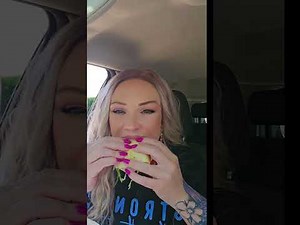 TIPS ON EATING WITH A FULL SET OF DENTURES