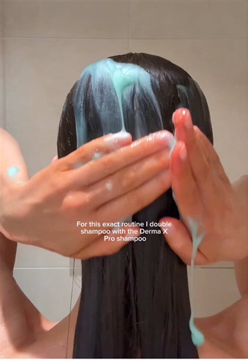 AD My scalp care routine starts at the root ✨ @Head & Shoulders UK #FutureOfScalpCare #DermaXpro #DryScalp #ScalpRoutine #DermaXProScalpAndHairMask