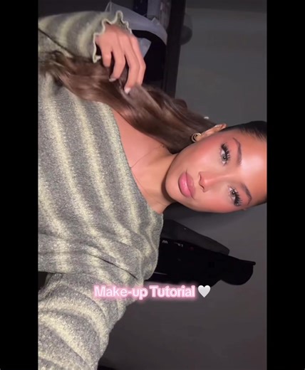 Beginner's Guide to Makeup Application Techniques