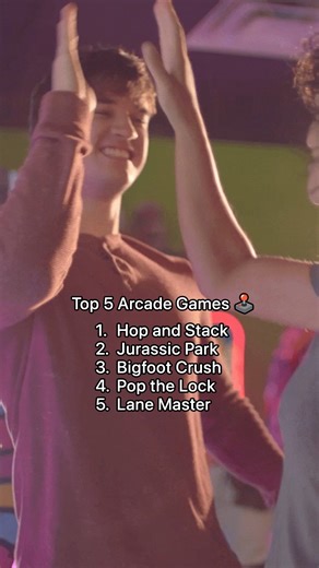 You got one hour to play any game for free. What are you playing at your local Cicis? #CicisTurns40 #HowDoYouCicis | Cicis Pizza