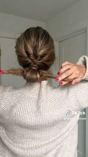 Easy Updo Hairstyles for Wedding Season