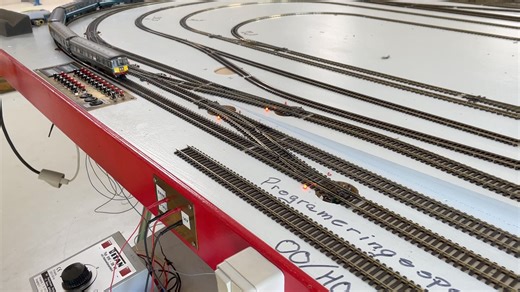 CLASS 104s - READY TO ROLL! It's been a busy but exciting week for new HELJAN products, including the latest samples of our outstanding OO gauge Class 104s. We're delighted to report that the final factory decorated samples have arrived for review and look set to go into production shortly. Check out this video of two samples in action on our factory test track. | HELJAN A/S