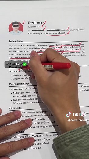 Baru lulus SMK uda disuruh bikin CV? cek dulu tips ini biar CV kalian makin menarik ya🥰‼️ #cvreview #reviewcv #smk #jobseeker #tipskerja