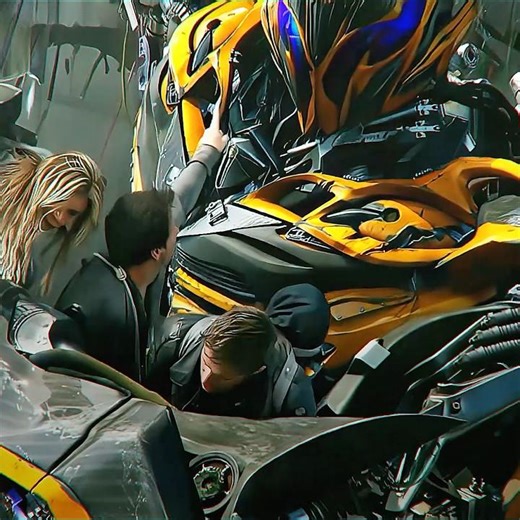 You’re the best bee!#bumblebee #transformers #movie #fyp