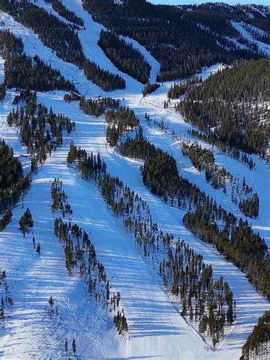 Thank you to all who came out for skiing, riding, and our festivities this holiday season! We hope to see you again soon and #thinksnow! #montana #redlodge #Snowboard #Winter #Skiing