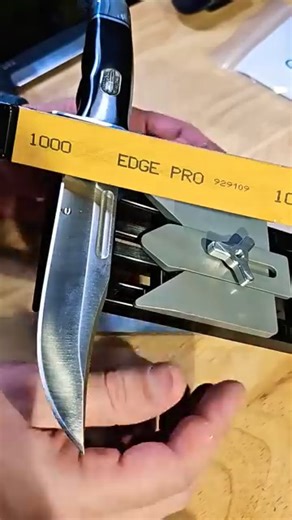 Edge Pro Apex Buck Fixed Blade Edge Trailing #EdgeProInc #knifesharpeners #sharpknives #razoredge | Wardog Outdoors