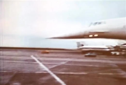 #concorde #aviationhistory #supersonictravel #britishairways #airfrance #jfkairport #november221977 #concordejfk #aviationlegend #supersonicjet #speedbird | Sylvester ✈︎