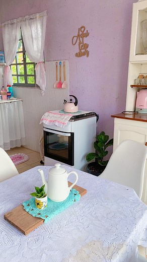 37K views · 2.1K reactions | A benção vem ❤️ Versículo de Hoje Quarta, 26 de Outubro de 2022 O Senhor,o Soberano, é a minha força; ele faz os meus pés como os do cervo; faz-me andar em lugares altos. Para o mestre de música. Para os meus instrumentos de cordas. Habacuque 3:19 #donadecasasimples #donadecasafeliz #donadecasaorganizada #minhacasasimples ❤️ | Cintia Müller | Facebook