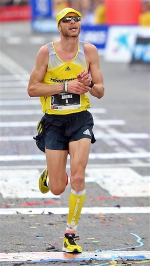 NEXT | Fisioteràpia, Readaptació i Alt Rendiment on Instagram: "️Nuevo capítulo del podcast de NEXT con @jaumeleiva, fundador de @irunwithleiva, campeón de España de Medio Maratón y dos veces campeón de la @behobia_ss. La importancia de la frecuencia cardiaca, la métrica clave olvidada por Strava.  Puedes ver el capítulo completo en @youtube o escucharlo en @spotifyspain. ️ @coachpuertas"