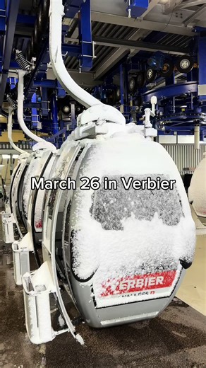 Verbier Snowfall: Skiing in the Powder