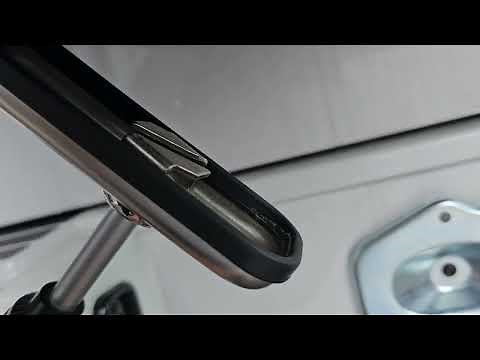How to: Open the spare tire cover on a G-wagon