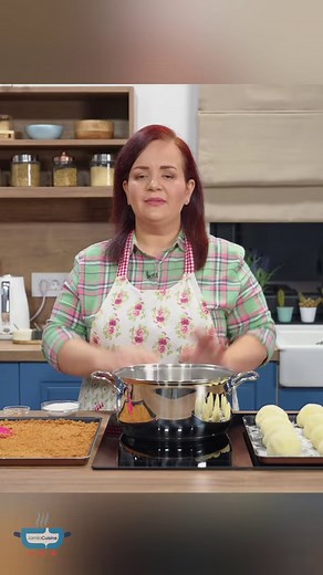 72K views · 905 reactions | Reteta de gomboti cu prune este una pe care trebuie neaparat s-o incercati cel putin in fiecare toamna. | JamilaCuisine | Facebook