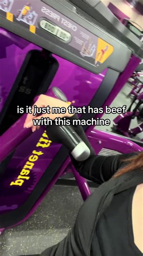 the guck this machine is the hardest for me #gym #chestpress #gymbeginner #struggleisreal