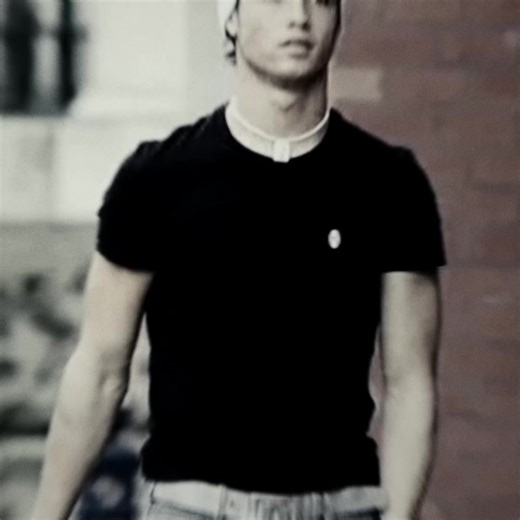 Young Ronaldo edit😼 // #football #aftereffects #viral #trending #fyp #soccer #edit #ronaldo #goat🐐 #mog #trend #xyz #xyzbca