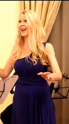 💙🌺 Susanna Sings of Smiling Flowers & Love in Mozart's Deh Vieni non Tardar (Le Nozze di Figaro) 💍💒