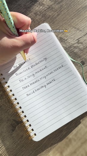 Progress starts when expectations become realistic. In case you needed a reminder: Start where you are. Set goals that meet you there 🧡 - #noom #noomapp #healthylifestyle #healthandwellness #mindset