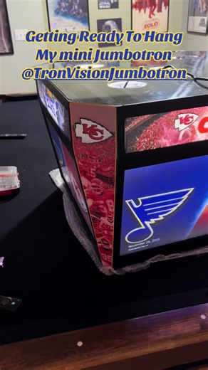 #mini #jumbotron @TronVision Jumbotron customer service was and is amazing!!! #stlouisblues #kcchiefs