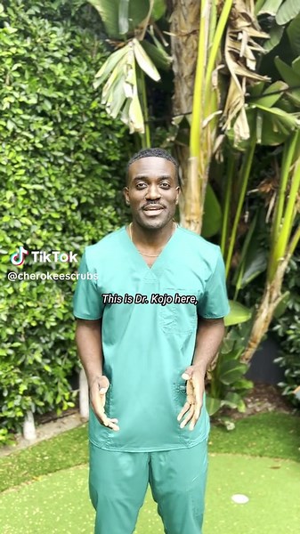 Hunter Green Scrubs >>> @dr.kojosarfo looking good as always! #cherokeescrubs #cherokeeuniforms #scrubs