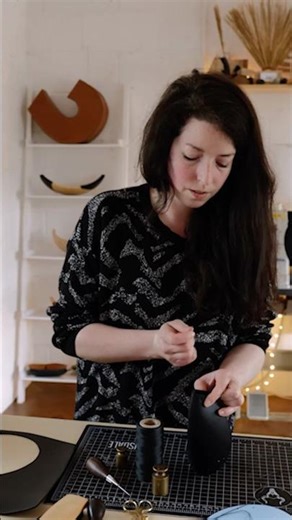 Sculpting Leather with Jessie White