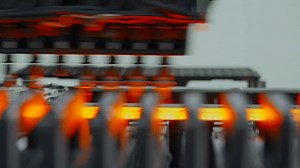 PCB-Verarbeitung bei der CNC-Maschinenproduktion elektronischer Bauteile: Stockvideos & Filmmaterial (100 % lizenzfrei) 3416841427 | Shutterstock