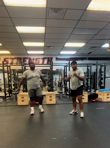 Groovy Post workout ⚡️ ΦΔΔxΑΕG @Dmill #quetok #barklikeyouwantit #5thDBruhz #rqqtothegoodbruhz