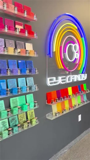 Welcome to Eyecandy Heaven. 😍🌈 Our showroom is every creator’s dream — rows of pigment jars, swatch panels, poured examples, mixing videos on display, and our giant neon sign glowing like the art-lover’s North Star. This room is pure color inspiration. Every panel you see is a real poured sample from our Pigment of the Week series — mixed, poured, and finished right here in our shop. Every shade tells its own story. Every wall is a mood board. Whether you’re a resin artist, a soap maker, a woo