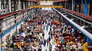 227K views · 1.5K reactions | 75 quality vintage design dealers will gather in Amsterdam on 4 + 5 April. More info: www.design-icons.com | VNTG | Facebook