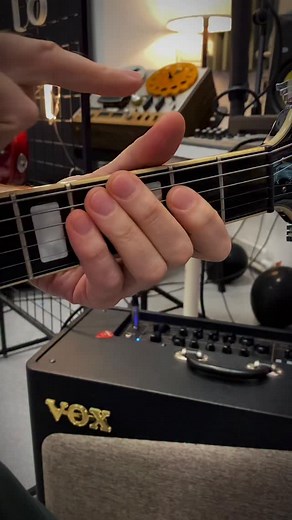 Classic Rock Riffs Series 🎸 . . . . #guitar #guitarlesson #classicrock #deeppurple #guitarlesson #guitartricks #guitartricks #riff #mikesabadash | mikesabad