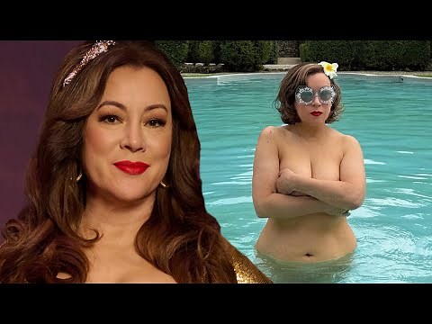Jennifer Tilly STRIPS DOWN for Nude 'Thirst Trap' at 66