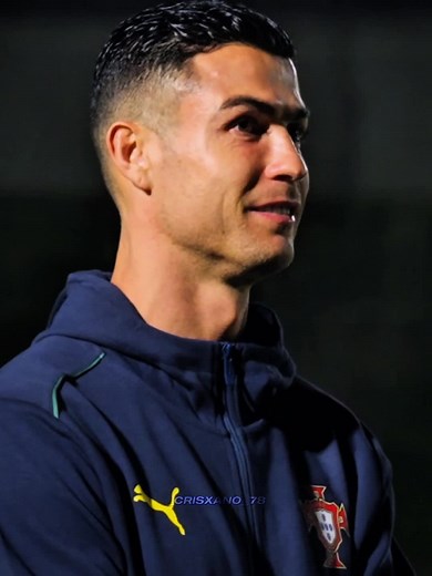 Ronaldo Takes on a Robot Goalkeeper Challenge