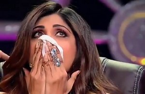 Super Dancer Chapter 3: जब लाइव शो में फूट-फूटकर रोने लगीं शिल्पा शेट्टी, ये थी वजह