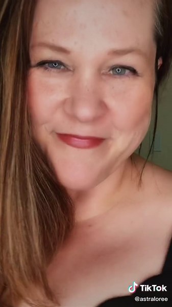 Authentic Lesbian Makeup Tutorial with Close-Up Shots