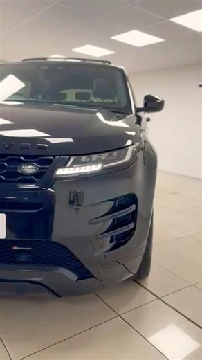 This Range Rover Evoque Looks INSANE in Santorini Black! 😍🔥