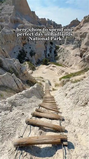 Badlands national Park one day itinerary. #rvtravel #hiking #badlandsnationalpark #badlands
