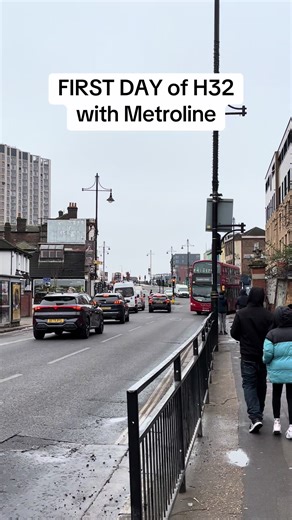 First Day of Metroline's H32 Bus Route Launch
