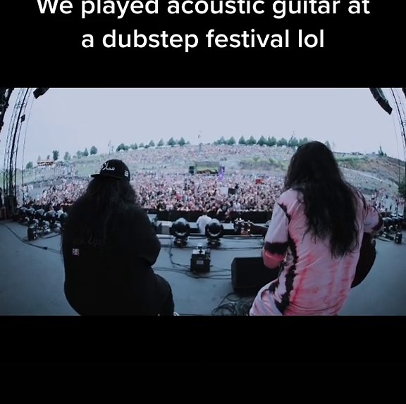 Acoustic Guitar Performance at Dubstep Festival