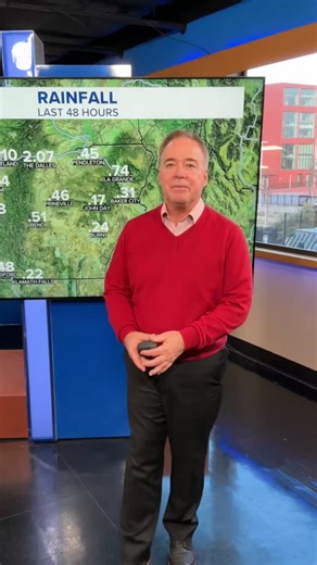 KGW News on Instagram: "River flood warnings in effect in northwestern Oregon through Saturday afternoon due to heavy rainfall. Forecast moving forward calms into next week."