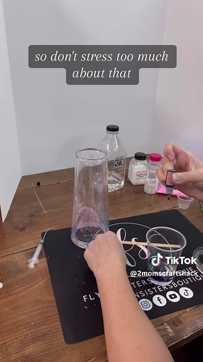 How to make a Lava Drip Tumbler in less than 10 minutes. #winterwonder... | Tumblers