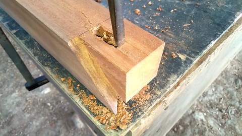 Unlock the Secrets of Wood Joining: Expert Carpenter Techniques for Seamless Connections