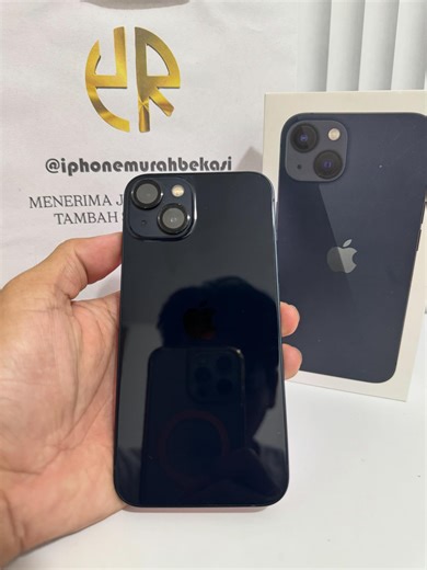 YRP GADGET ID on Instagram: "Rp 6.800.000,- Fullset (Box & Accessories) Tukar Tambah & Barter Bisa Diajukan (Android, Iphone, Ipad, Iwatch, Macbook, dll) iPhone 13 128gb Resmi Indonesia (iBox) Spekifikasi: iPhone 13 Region PA/A (iBox) Storage 128gb Faceid (On) & Truetone (On) Battery Health 86% (Original) Fisik Mulus 95% Bisa menggunakan Semua Kartu Indonesia Garansi Fungsional 7 x 24 Hours ( Bukan Karena Human Error [Akibat Jatuh, Terkena Air, dll]) #apple #appleindonesia #appleiphone #applesto