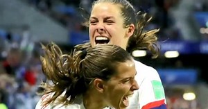 U.S. defeats Sweden in Women's World Cup, advances to knockout round