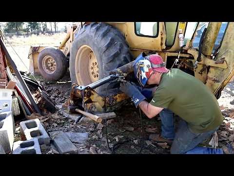 Stubborn Hydraulic Cylinder Disassembly Pt1 Glands