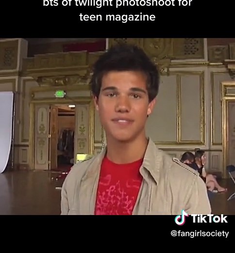 Exclusive Behind-the-Scenes of Twilight Photoshoot