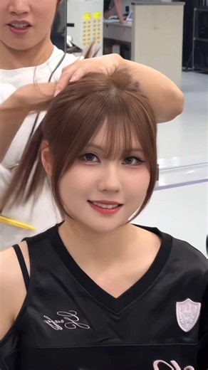 ​Stunning Bangs & Layers Transformation! ✨✂️#hairtransformation #layeredhair #bangs #viral