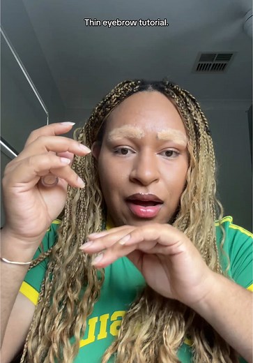 Thin Eyebrow Makeup Tutorial by Isabelle Lealiki