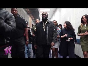 V-103 Live Pop Up Concert 2017