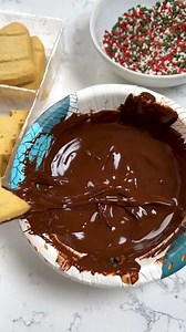 🍫CHOCOLATE DIPPED SHORTBREAD🍫 Walkers Shortbread Festive Shapes 4 ounces baking chocolate semi-sweet, milk, or white Sprinkles ➡ https://www.crazyforcrust.com/easy-chocolate-dipped-shortbread/ | CrazyforCrust